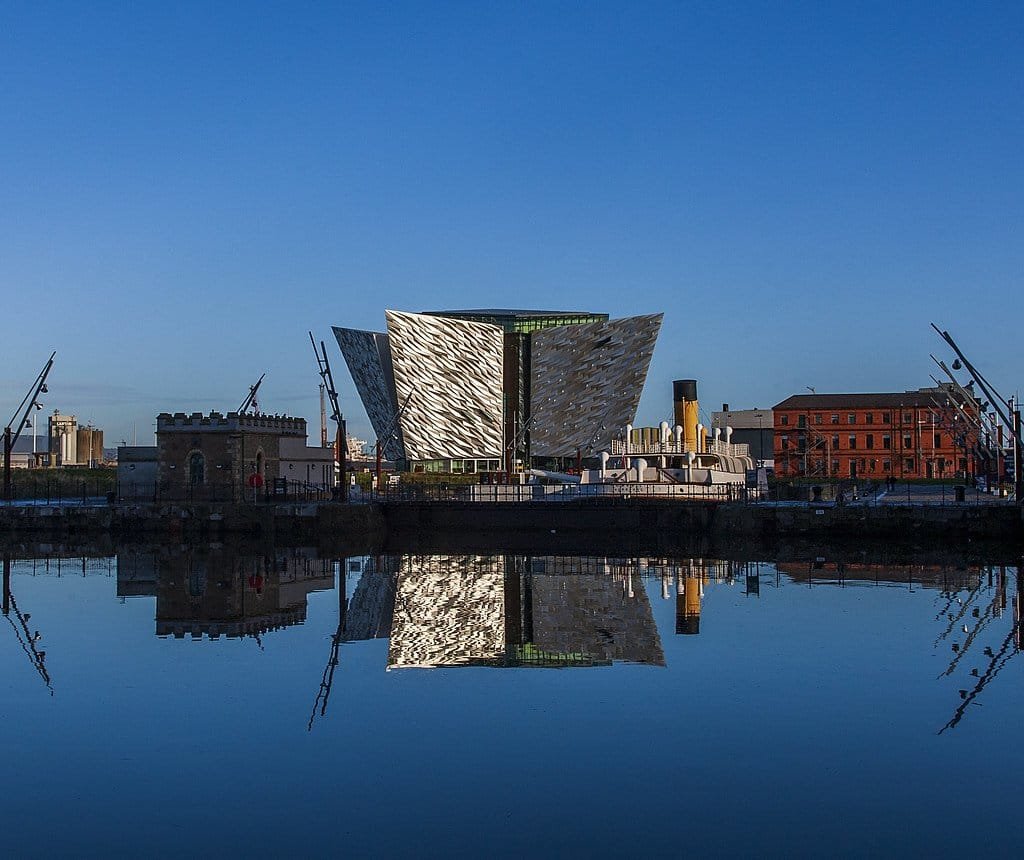 Finn McCool Tours – Giant’s Causeway and Titanic Day Tour