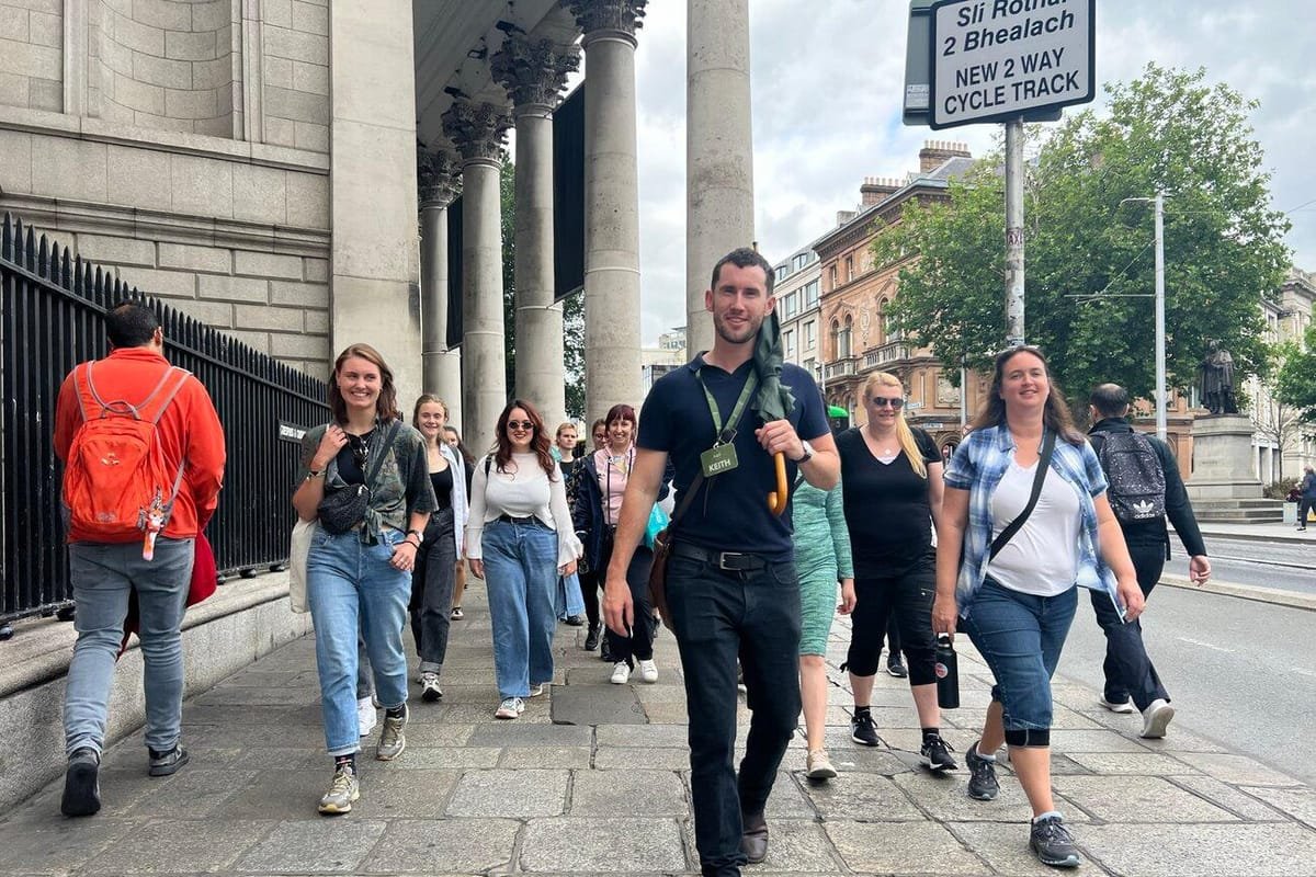 Highlights and Hidden Gems Walking Tour (GetYourGuide)