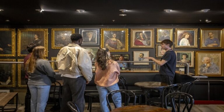 National Theatre Tour of Abbey Theatre