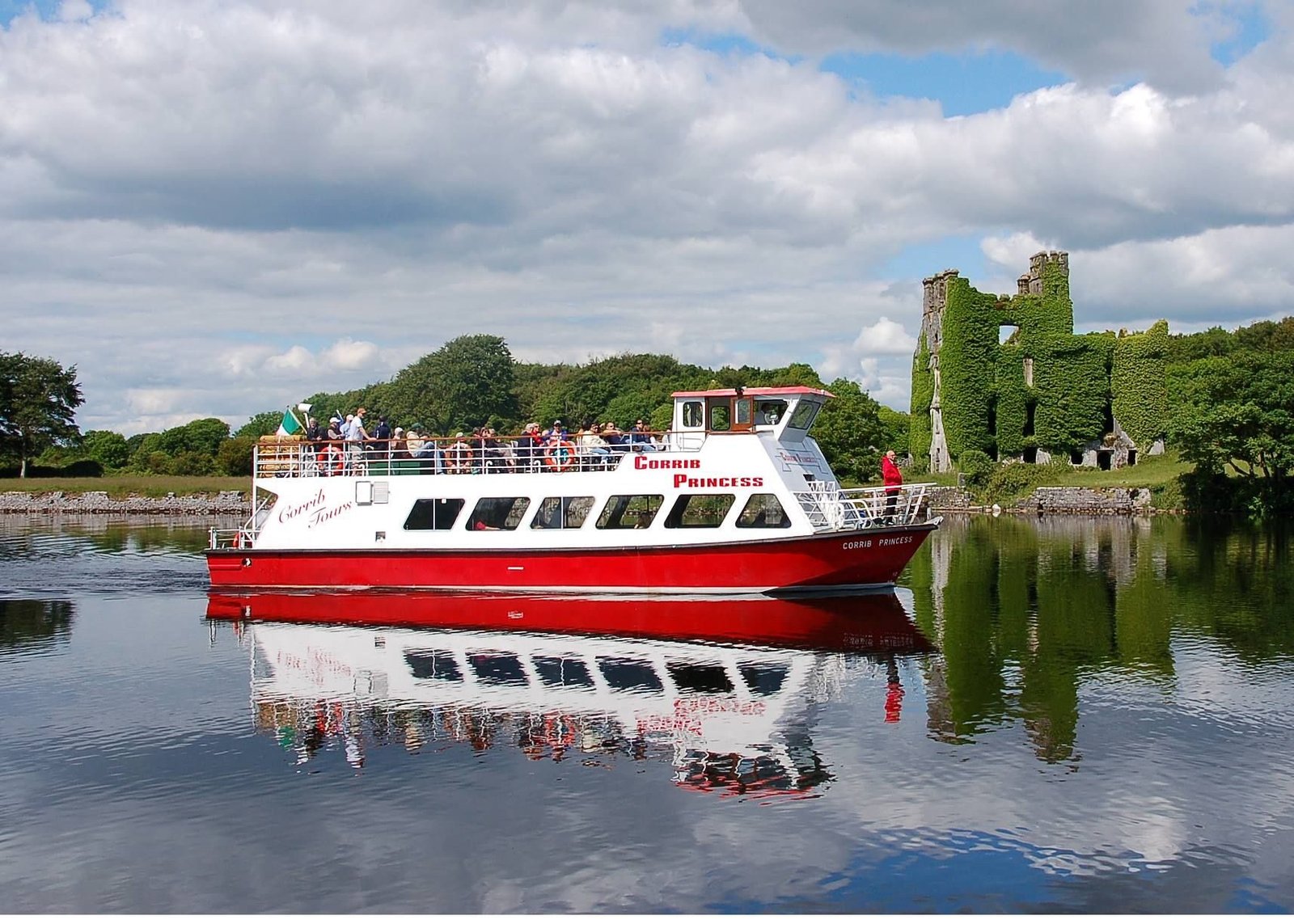 Scenic Cruise of Corrib River and Lake