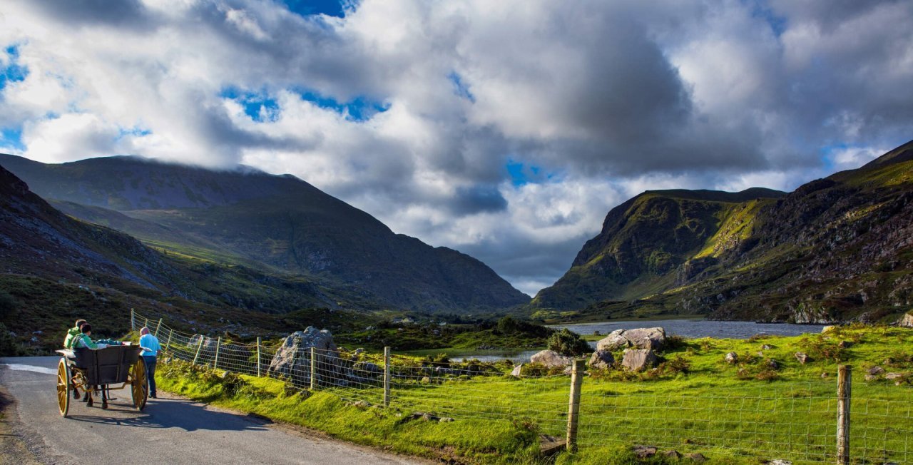 The Gap of Dunloe & Killarney Lakes Day Tour by Train