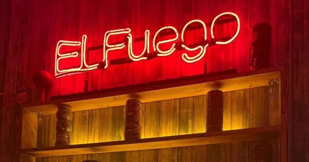Tiki Bar 'El Fuego'