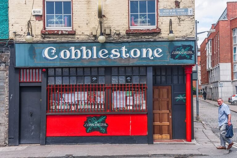 The Cobblestone, Dublin 7, Smithfield (north side of Smithfield Square), Dublin