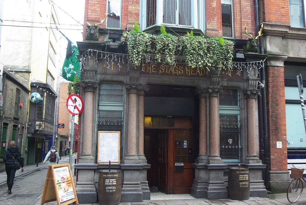 The Stag's Head, Dublin 2, Dame Court near Grafton Street, Dublin